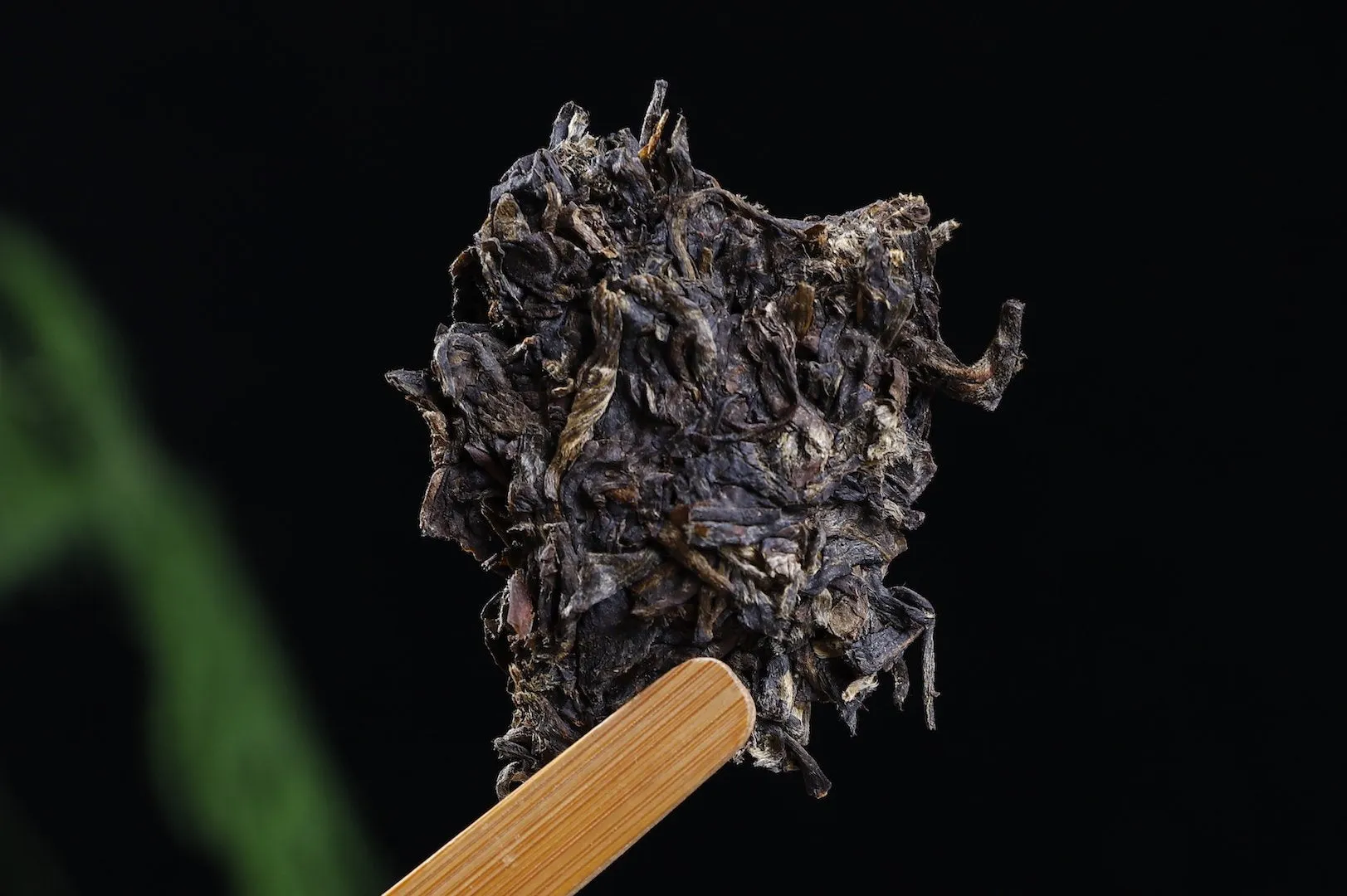 2007 Feng Qing "Zao Chun Yin Hao" Raw Pu-erh Tea Cake