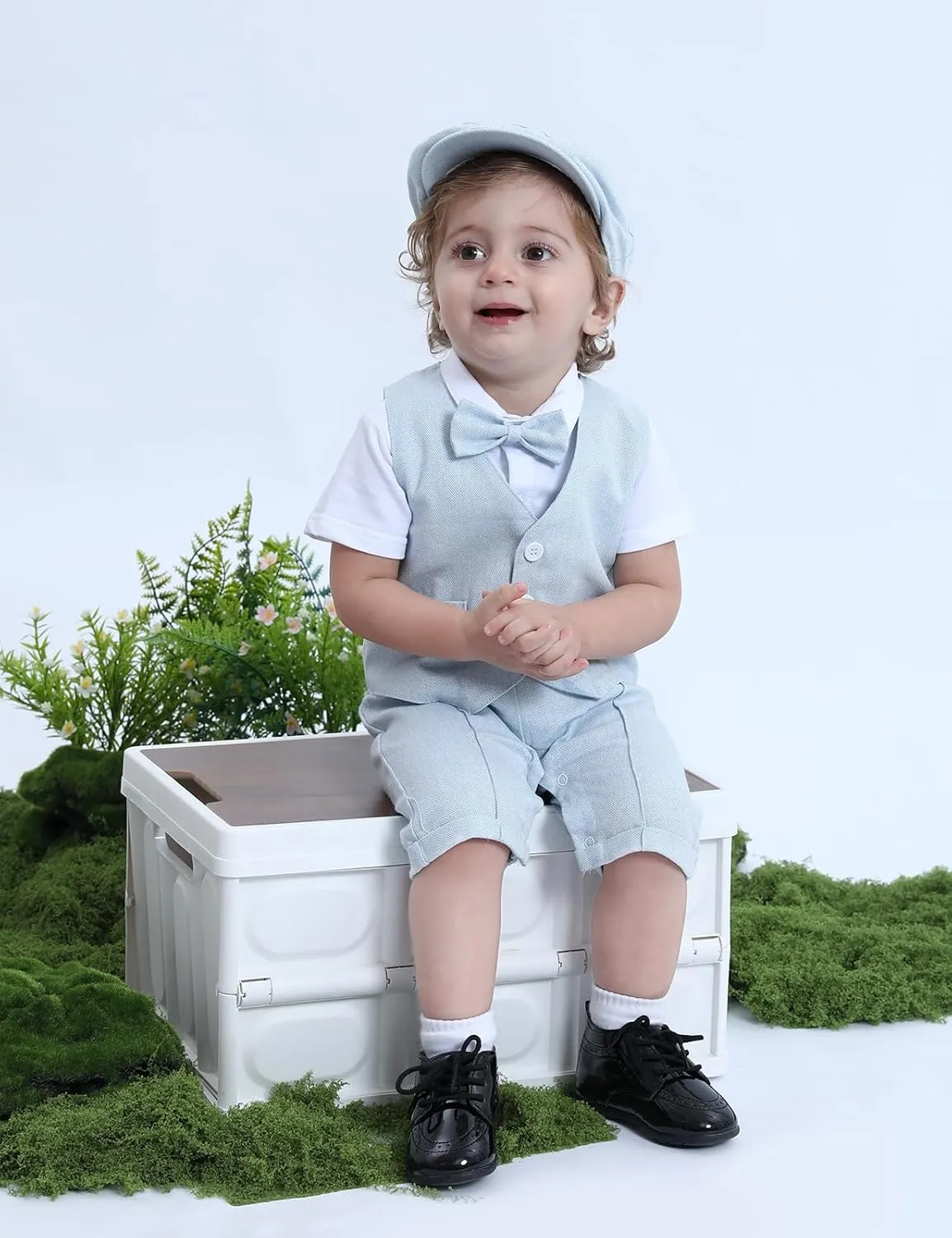 A&J DESIGN 4pcs Baby Boys Suit, Gentleman Outfits 3 Months - 18 Months, Romper & Vest & Berets Hat & Bow Tie