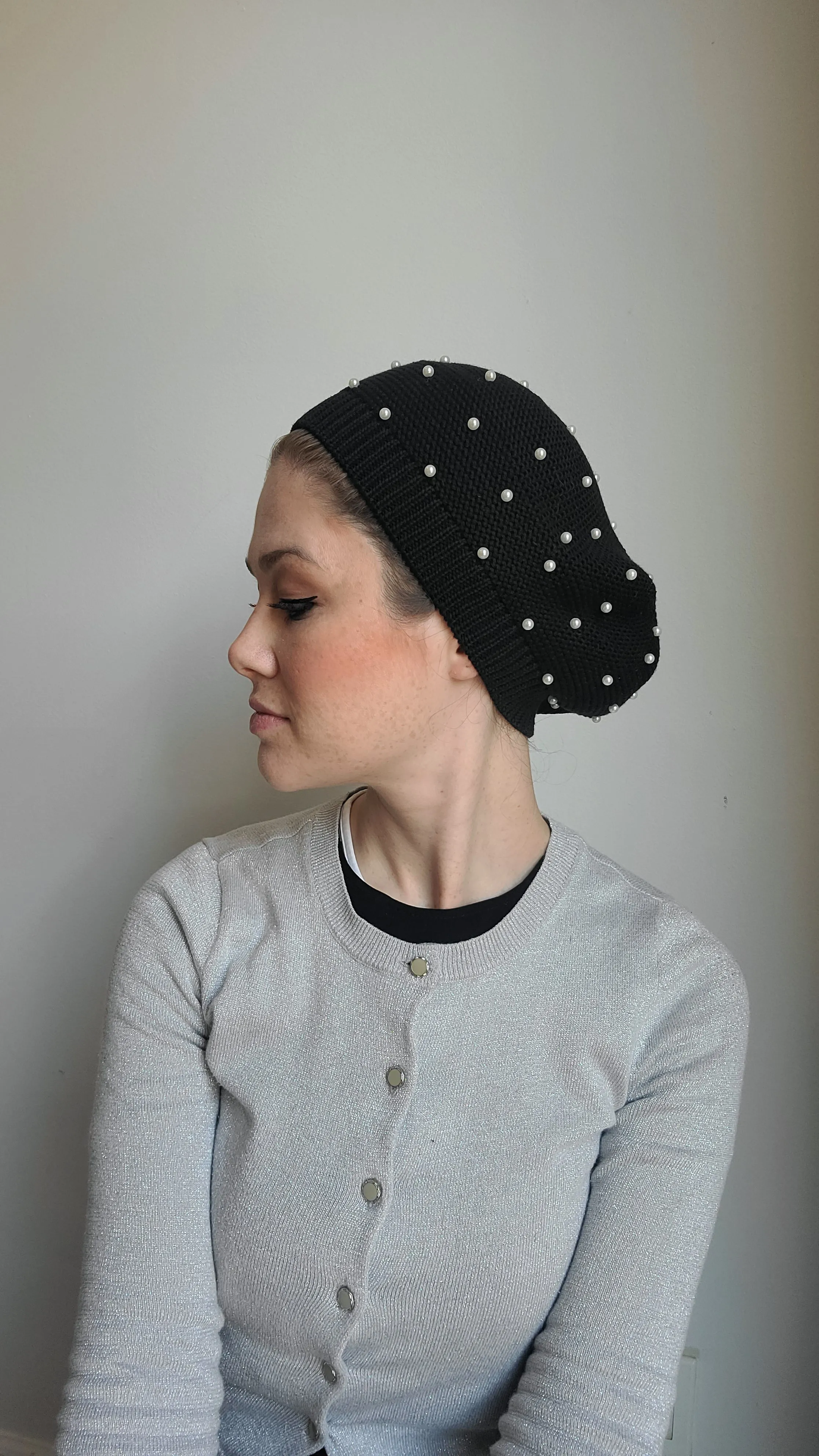 Cotton Beret with Pearls
