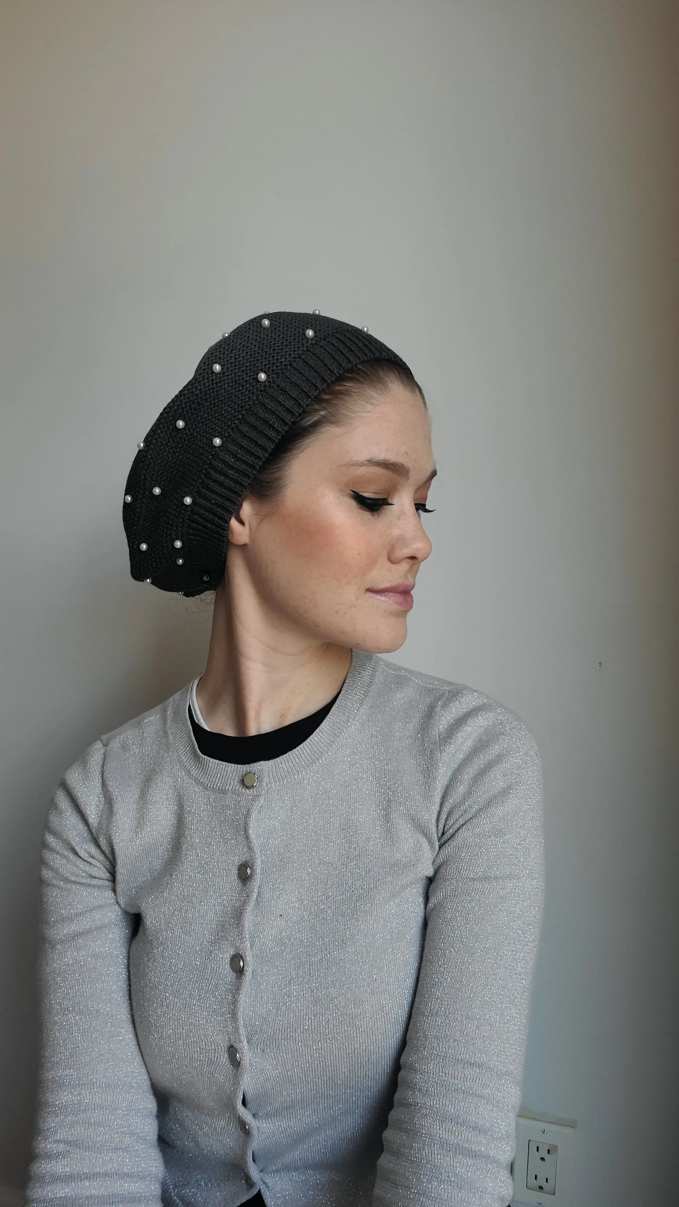 Cotton Beret with Pearls
