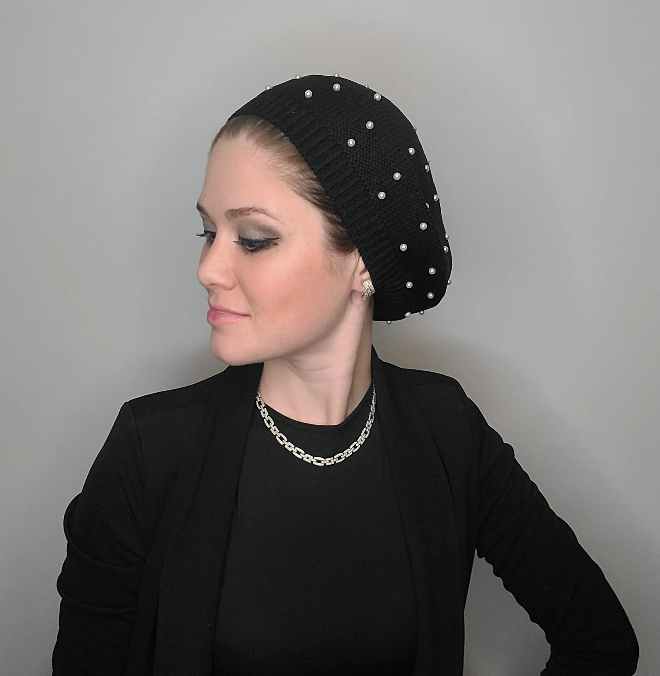 Cotton Beret with Pearls