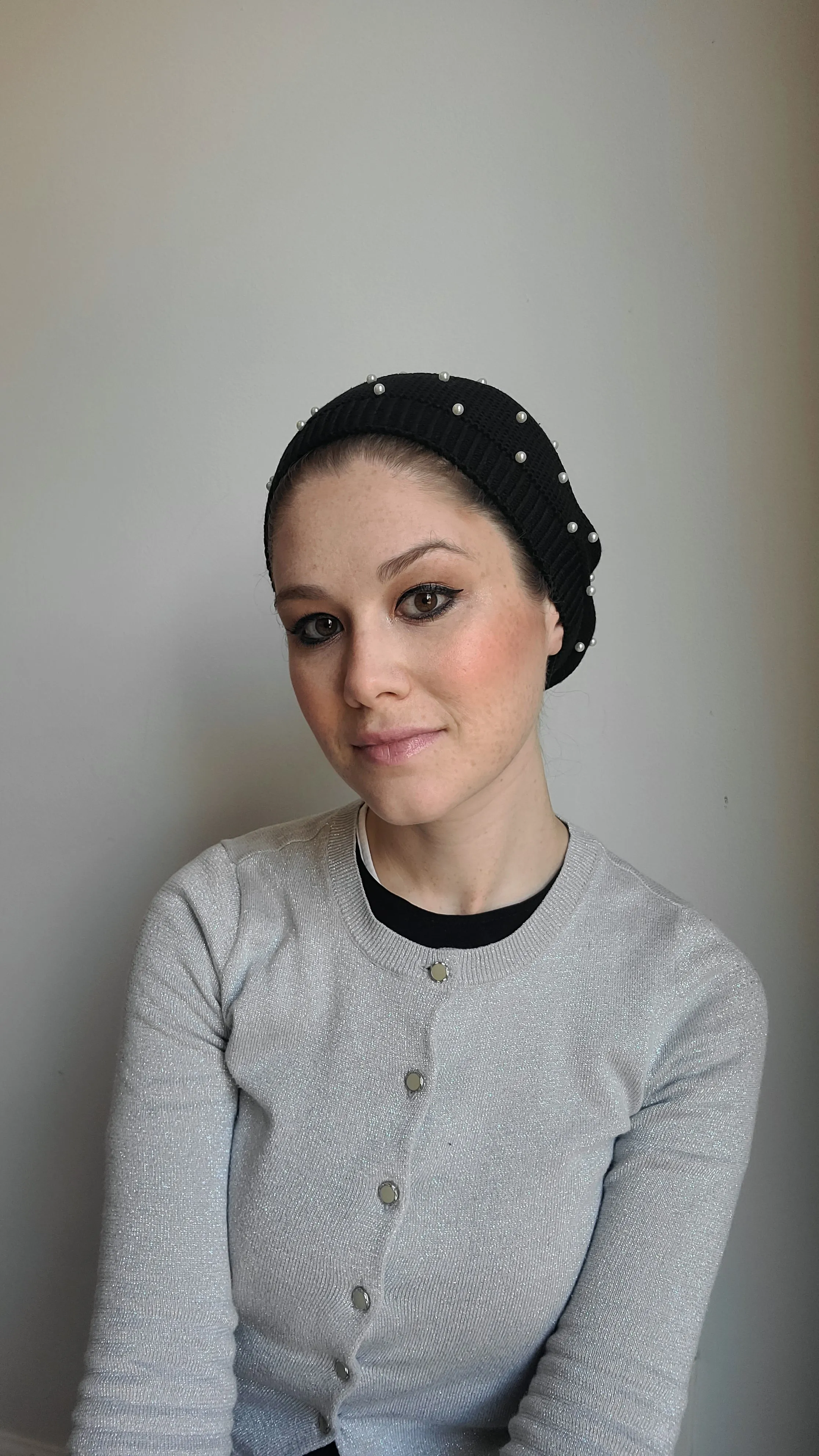 Cotton Beret with Pearls