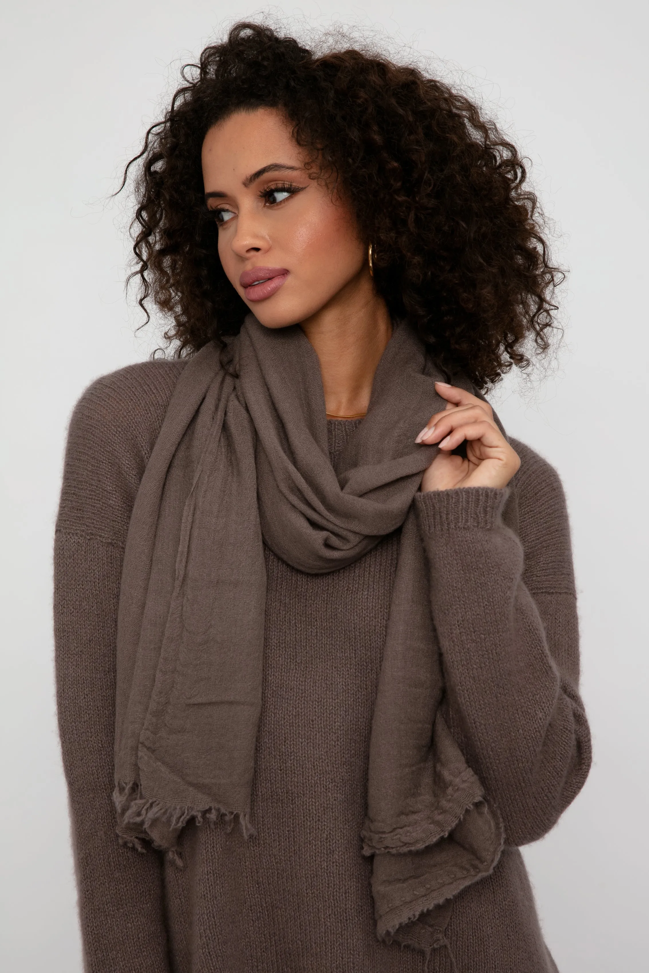 Net Cashmere Scarf in Choco