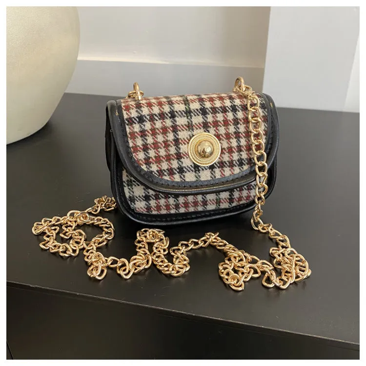 Plaid Retro Contrast Color Woolen Women's Shoulder Bag
