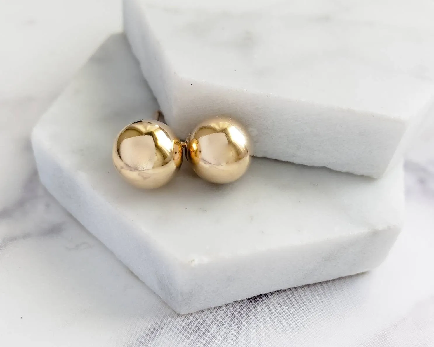 Round Stud Earrings
