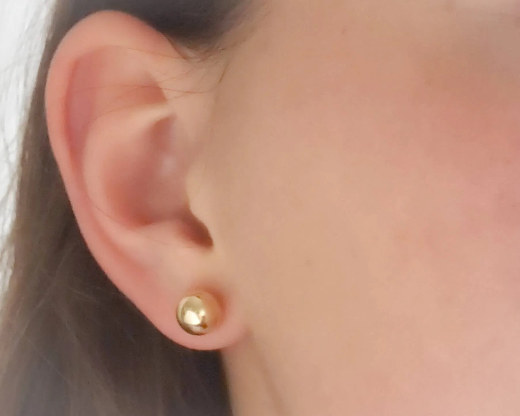 Round Stud Earrings