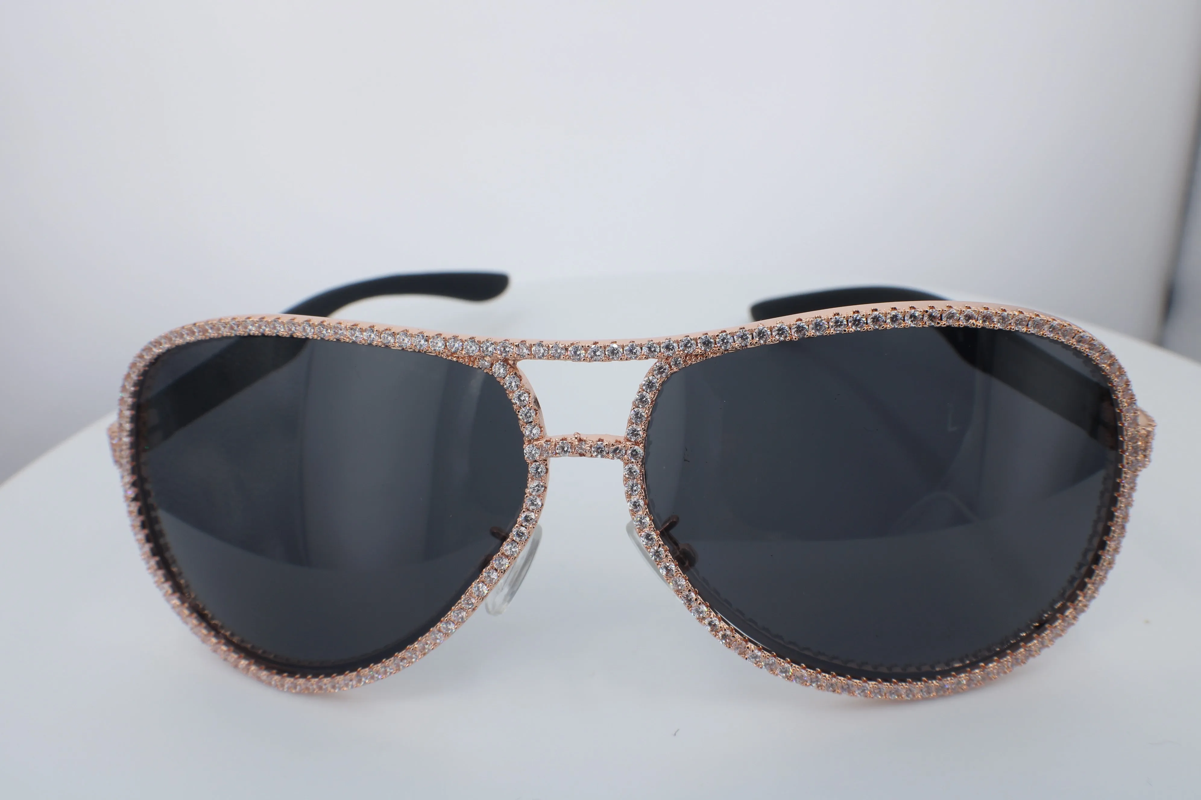 YELLOW GOLD DIAMOND SHADES