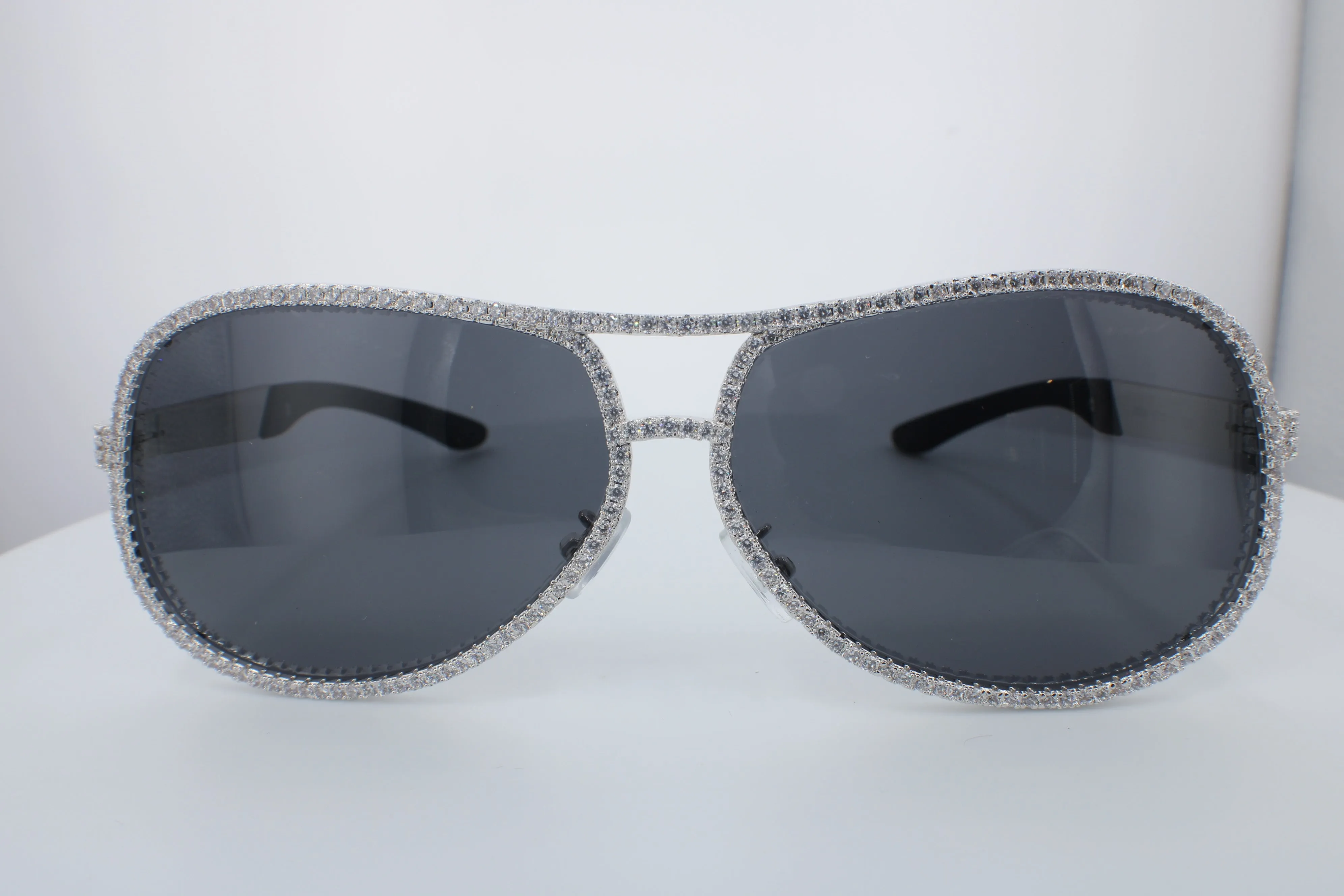 YELLOW GOLD DIAMOND SHADES